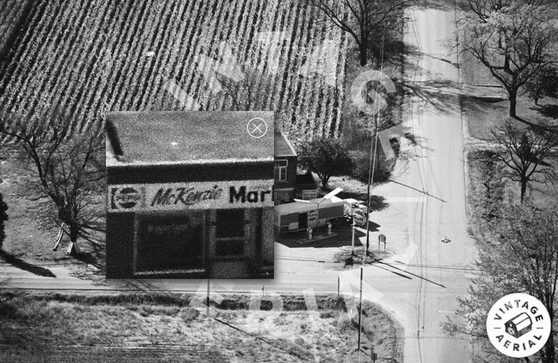 McKenzie Market (Gulf Gas Station) - 1977 (newer photo)